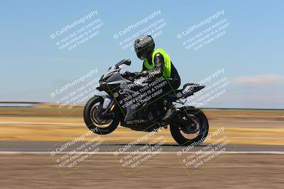 media/Jun-18-2023-Lets Ride (Sun) [[c6e4a777ea]]/C Group/240pm (Wheelie Bump)/